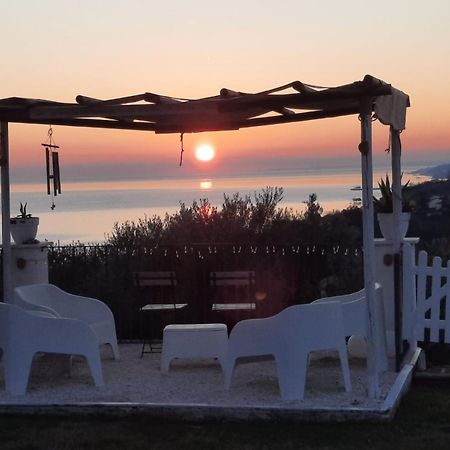Гостевой дом La Collina Sui Trabocchi Ортона Экстерьер фото